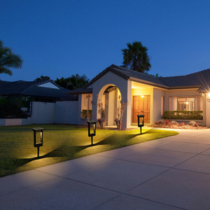 <span class=keywords><strong>Lampe</strong></span> solaire plate extérieure simple avec source de lumière LED <span class=keywords><strong>Lampe</strong></span> de rue et de villa communautaire de jardin étanche Cote IP65 Conception enfichable - Product Image 2