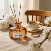 Bouteille en verre vide de 200 ml pour diffuseur à bâtonnets, de luxe, ambre clair/foncé, forme bulbeuse ronde, avec bouchon personnalisé sérigraphié, vente en gros