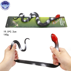 Juguete de serpiente de goma suave grande simulación TPR hoja <span class=keywords><strong>Python</strong></span> vidrio Material animales salvajes y dinosaurios juguete para apretar - Product Image 2