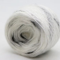 Vente en gros de haute qualité 3.6NM/1 série dégradée de fil de cheveux de pulvérisation 52% polyester 31% acrylique 10% nylon 7% laine