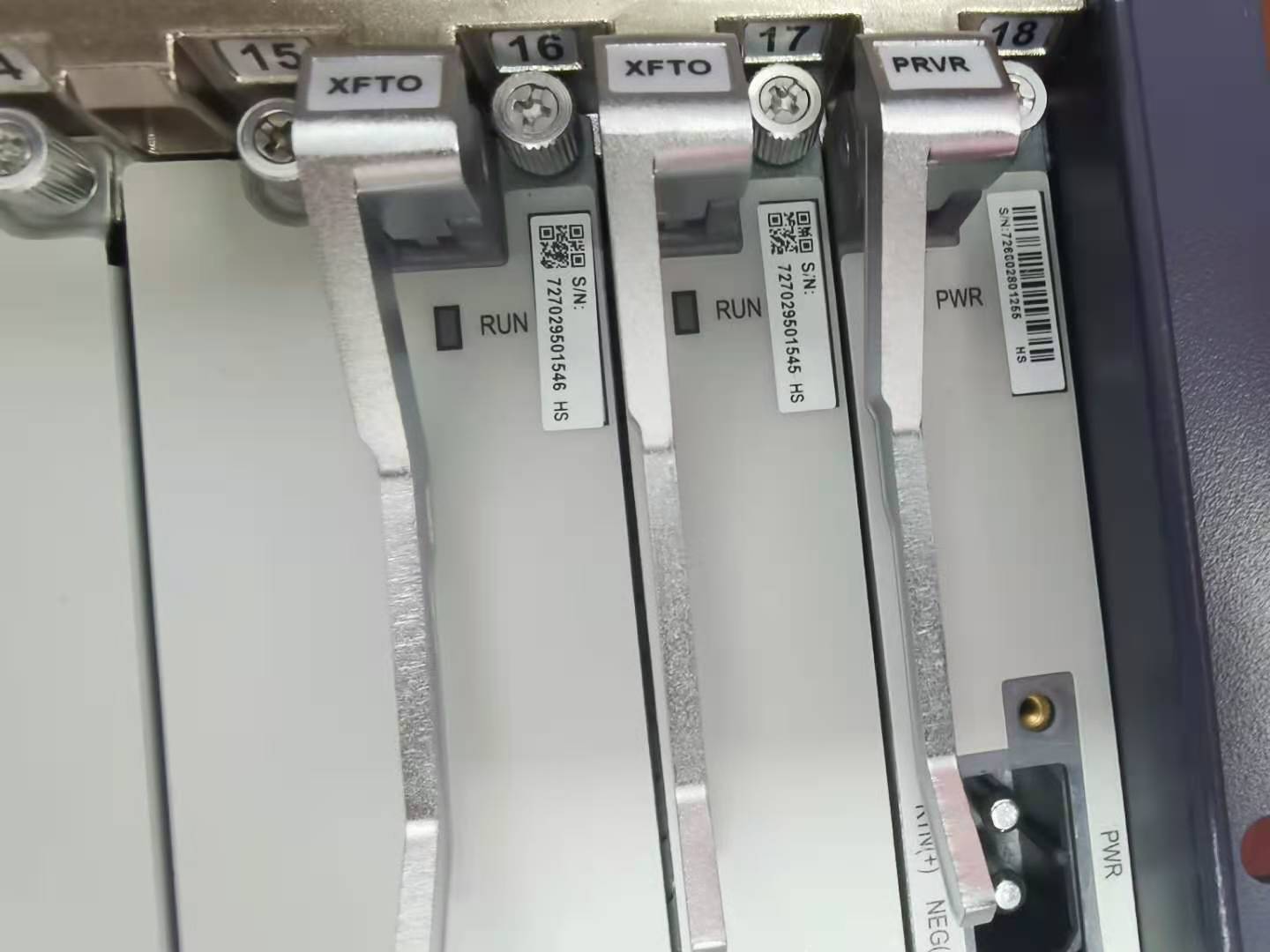 ponpon ZTE ZXHN F8648P, XGS-PON ONT - DriniaTech