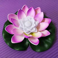 Lampe flottante LED en gros avec capteur d'eau, lanterne flottante en forme de fleur de lotus, lumière à piles pour le festival Diwali
