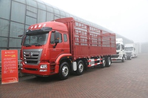 SINOTRUK 6X4 HOWO Valla Camión <span class=keywords><strong>de</strong></span> carga Transporte Ganado <span class=keywords><strong>Camiones</strong></span> <span class=keywords><strong>de</strong></span> carga para la venta - Product Image 4