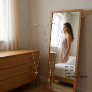 Collana con ciondolo a forma di lettera X con diamante, catena in acciaio inossidabile da 6 mm, per donna. - Product Image 3