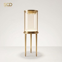Présentoir de Luxe Cylindrique Doré pour Bijoux avec Projecteur LED, Socle en Verre Trempé, Vitrine pour Bracelets et Colliers, Écologique