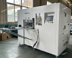 Machine de fraisage CNC 3 axes pour le traitement des profilés de fenêtres et de portes en aluminium, fabricant de machines pour fenêtres et portes - Product Image 4