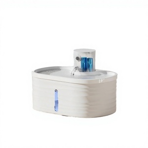 Fontaine à eau automatique pour animaux de compagnie en acier inoxydable ovale avec système de filtration pour chats, utilisation intérieure moderne, blanche - Product Image 3