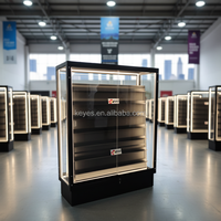 Vitrine moderne écologique en métal avec porte coulissante, présentoir double face pour cartes sportives, éclairage LED rotatif, étagères réglables