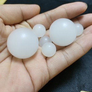 Billes en plastique POM Acetal Delrin solides à bas prix, <span class=keywords><strong>PA</strong></span> PTFE PP Polypropylène moulées par injection, surface sphérique miroir, diamètre. 3mm-5mm march <span class=keywords><strong>expo</strong></span> 2026 - Product Image 6