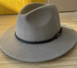 A112003 Chapeaux hauts en feutre jazz à large bord, personnalisables avec logo, style décontracté, unisexe, pour hommes et femmes, 100% laine australienne - Product Image 6