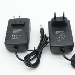 Treo tường AC DC <span class=keywords><strong>Adapter</strong></span> 5V 6V 9V <span class=keywords><strong>12V</strong></span> 15V 24V 36V 48V 1A 2A <span class=keywords><strong>3A</strong></span> 5A 24W <span class=keywords><strong>36W</strong></span> 60W cung cấp điện Adaptor cho LED LCD CCTV Camera - Product Image 3