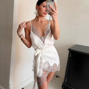 Vestido de tirantes con cuello en V, encaje irregular y espalda descubierta para mujer, de poliéster de color liso, estilo casual. - Product Image 2