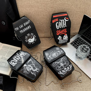 Bolso de Mano Killstar Goth Shake - Caja de Murciélagos y Cupcake de Esqueleto, Bolso Gótico Espeluznante - Product Image 6