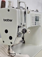 Máquina de Coser Industrial de Cama Plana con Alimentación de Tela por Motor Paso a Paso CNC de Accionamiento Directo Brother S-7180A