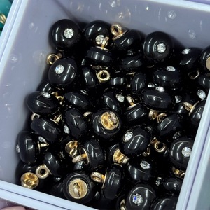 Tùy Chỉnh 10Mm Vàng Phẳng Vòng Áo Sơ Mi Nút Đầy Màu Sắc Hạt Nhựa Kim Loại Chân Nhựa Nút Cho May Mặc Quần Áo Phụ Kiện - Product Image 2