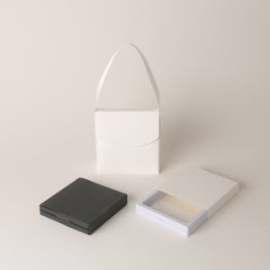 Boîte de rangement transparente pour bijoux, collier, bague, boîte à tiroir en papier de luxe, emballage personnalisé avec film PE suspendu - Product Image 4