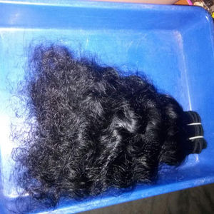 Un donneur Extension de cheveux humains doux d'Inde. Une direction du temple indien du sud Tissage de cheveux bruts - Product Image 1