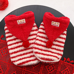 Ropa para mascotas con forro polar de Weiwang, diseño de Caperucita Roja con rayas rojas, ropa cálida de invierno para perros y gatos. - Product Image 2