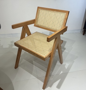 Sedia da Pranzo in Legno Massello con Braccioli in Rattan Antico, Schienale in Rattan Moderno e Casual per Casa e Caffetteria, Collezione Chandigarh - Product Image 2