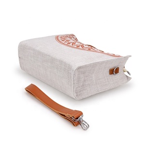 2023 sacs à main fourre-tout en <span class=keywords><strong>toile</strong></span> de coton pour femmes de luxe sacs à provisions de plage à la mode avec couleur et logo naturels recyclés à 100% - Product Image 3