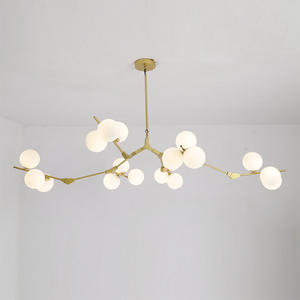 Chambre de luxe contemporaine en métal noir doré suspension éclairage plafond lustre lumières blanc fumée boule de verre suspension lampe décor - Product Image 6