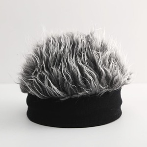 Chapeau de perruque fantaisie charmant avec bordure, bonnet en tricot chaud d'hiver unisexe, chapeau hip-hop pour fête, déguisement, blague, accessoire de costume - Product Image 1