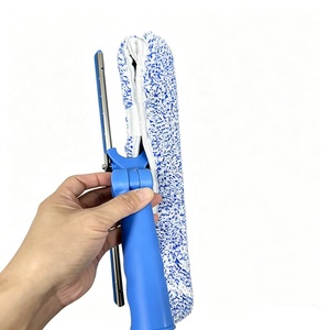 Essuie-vitres ESD 2 en 1 avec tête pivotante, lame de raclette remplaçable, lavette en microfibre pour le nettoyage commercial et domestique - Product Image 4