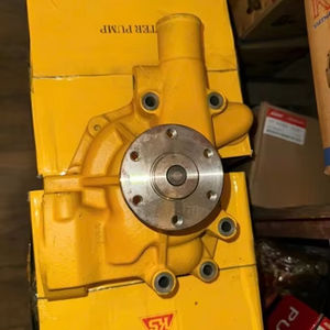 ปั๊มน้ำคุณภาพสูง 6D95L 6206-61-1505 สำหรับรถขุดโคมัตสุ PC200-5 ระบบระบายความร้อนเครื่องยนต์อะไหล่ทดแทน - Product Image 1