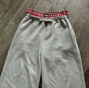 <span class=keywords><strong>Pantaloni</strong></span> da jogging da uomo personalizzati, oversize, a gamba larga dritta, <span class=keywords><strong>con</strong></span> <span class=keywords><strong>fondo</strong></span> aperto, stile boxer, ampi, a doppia vita, a zampa d'elefante - Product Image 2