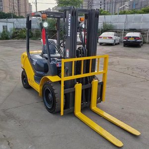 รถยกโคมัตสึ 3 ตัน มือสอง รถยกขนาดเล็ก โคมัตสึ FD30 พร้อมเสากระโดงสามตอนสูง 4.5 เมตร - Product Image 3