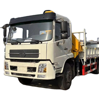 Grue à flèche pliante Dongfeng 4*2
