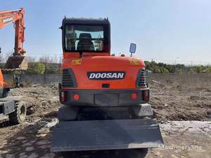 Mini pelleteuse sur pneus d'occasion Doosan DX60W DOOSAN DH35 DH55 DX55 DH60 DH80 pelleteuses sur chenilles en stock à vendre - Product Image 2