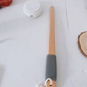 Factory Long Wooden Handle Sponge Lotion Applicator Bath Sponge Scrubber Silicone Grip Shower Exfoliating Tool With Hanging Rope - Product Image 5
