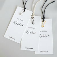 Étiquettes de vêtements au design simple, étiquettes personnalisées avec logo de marque, étiquettes en papier avec cordon pour vêtements