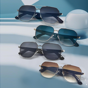 Gafas inteligentes GY100 para escuchar música, hacer llamadas, protección UV, carga magnética, gafas de sol de traducción inteligente Ai - Product Image 1