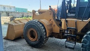 Chargeuse sur pneus Caterpillar 966H d'occasion, modèle CAT 966 d'origine en stock - Product Image 3
