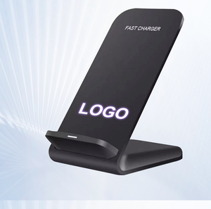 Banque d'alimentation <span class=keywords><strong>solaire</strong></span> personnalisée avec logo lumineux et support, vente en gros, <span class=keywords><strong>chargeur</strong></span> sans fil à charge rapide, cadeau promotionnel pour événements - Product Image 2