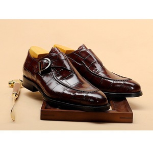 Scarpe da Uomo Alla Moda in PU di Alta Qualità, Modello Superiore Nero con Motivo Coccodrillo in Rilievo - Product Image 3