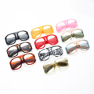 Fashion Lady Decorative Mirror Fashion Street <b>Photo</b> Personality Color Matching <b>Large</b> <b>Frame</b> Flat Glasses - Product Image 1