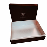Camiseta rígida reciclable para hombre, caja de regalo de embalaje, logotipo, estampado en caliente, caja personalizada, caja de cartón para camisetas
