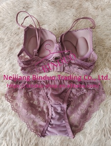 Bra dan Celana Dalam Wanita Model Renda Seksi - Product Image 5
