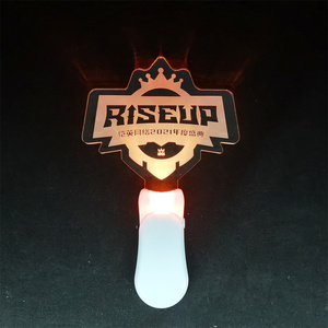 Bâtons lumineux LED en acrylique Accessoires lumineux festifs pour la remise des diplômes du Ramadan, la Saint-Valentin et Thanksgiving - Product Image 1