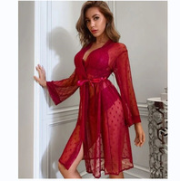 Vente chaude Sexy Lingerie Femmes Transparent Dentelle Maille Nuit Jarretelles Jupe Peignoir Trois Pièces Ensemble