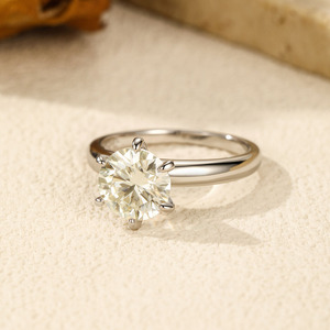 Anillo de Compromiso Clásico de Plata S925 con Oro Blanco y Diamante de Corte Brillante Redondo en Engaste de Puntas, Joyería Fina para Mujer - Product Image 5