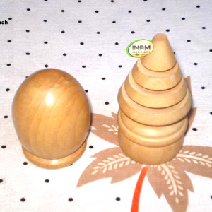 Beau rideau en bois antique et design se termine, fleuron décoratif - Product Image 1