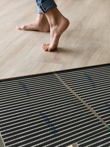 Alfombra Calefactora <span class=keywords><strong>Radiante</strong></span> para Pisos Laminados, de Madera, Vinílicos de Lujo y Flotantes, Sistema de Calefacción <span class=keywords><strong>Radiante</strong></span> Eléctrico Personalizable - Product Image 5