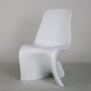 Silla moderna de fibra de vidrio para él y ella, silla de comedor en forma de S, silla de restaurante con vagos más fuertes a la moda - Product Image 2