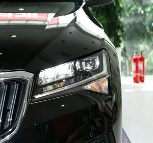 <span class=keywords><strong>Skoda</strong></span> <span class=keywords><strong>Superb</strong></span> 2021 1.5L TSI 330 DSG Edizione Lusso, Berlina di Medie <span class=keywords><strong>Dimensioni</strong></span>, Disponibile per Esportazione Globale - Product Image 3