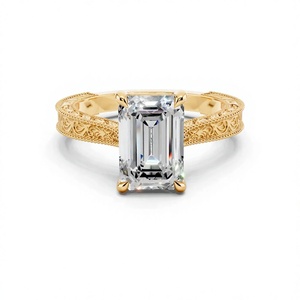 Anillo de compromiso y boda solitario vintage de oro amarillo de 14K con diamante cultivado en laboratorio de corte esmeralda de 2.00 CT, banda grabada con milgrain y 4 puntas - Product Image 1