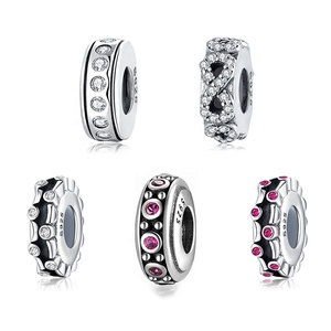 Perles numérotées 8 en argent sterling 925 véritable, perles blanches avec fermoir et entretoises en zircon cubique transparent, breloques pour bracelet, fabrication de bijoux pour femme, vente en gros - Product Image 1